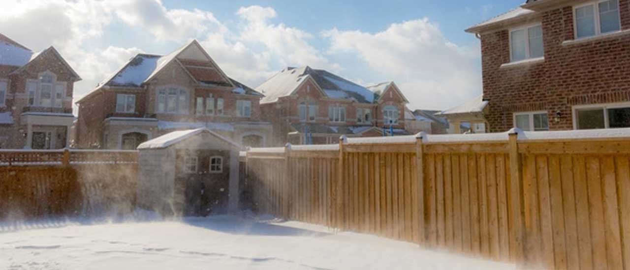 blowing-snow-yard